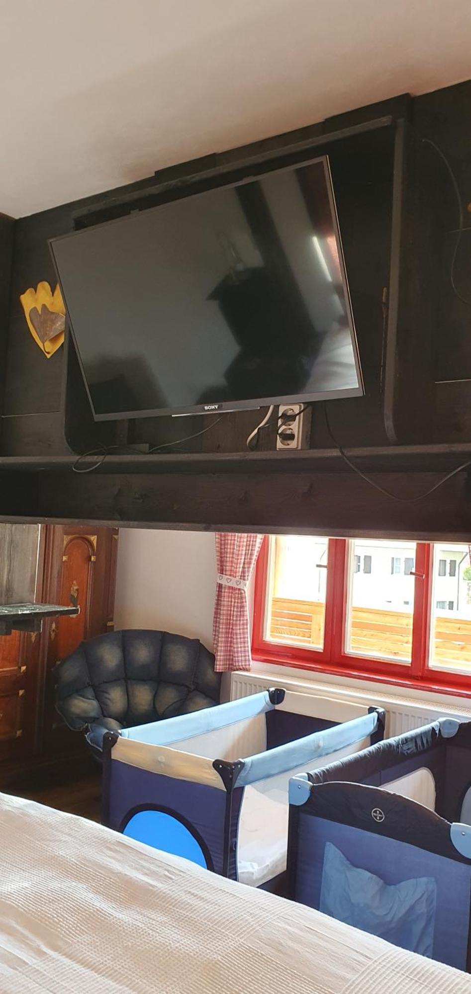 Ferienwohnung Vogl Mit Klimaanlage Und Kaminofen Viechtach Bagian luar foto